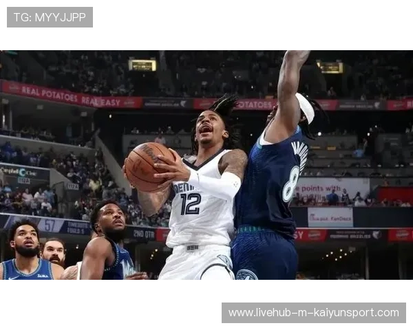 墨舞新世代：坎宁安与文班的“新人王”对决，谁是真正的门面？