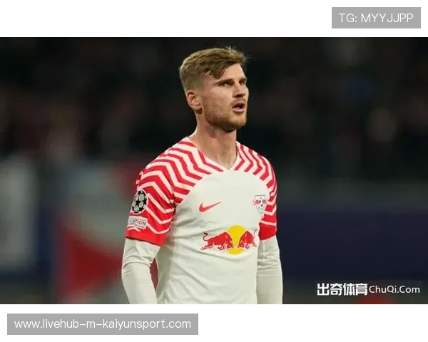 维尔纳替补登场完成禁区外远射，皮球击中立柱弹出